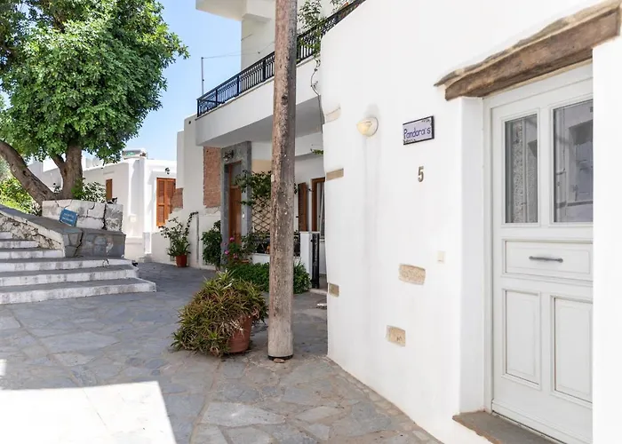 Pandoras - Old Town Naxos شقة *