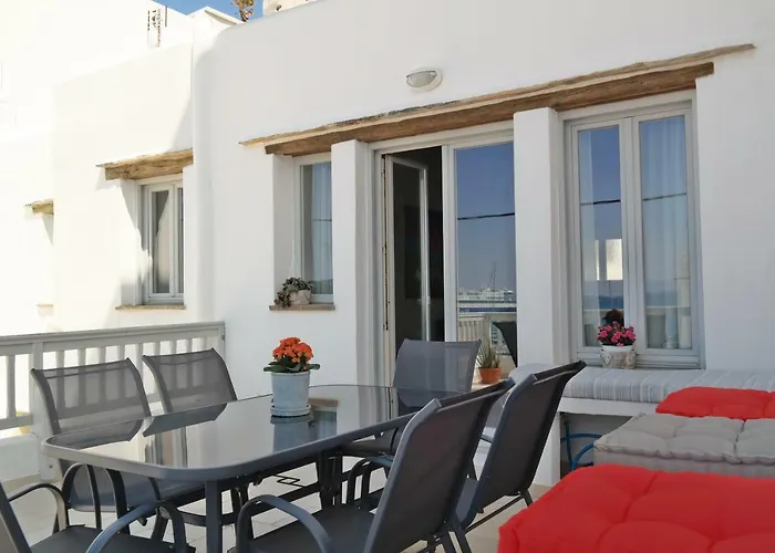 Pandoras - Old Town Naxos Naxos City