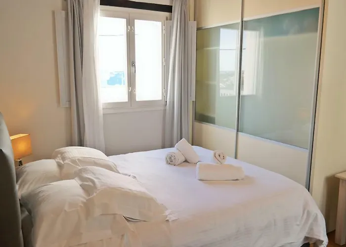 Pandoras - Old Town Naxos * Naxos City